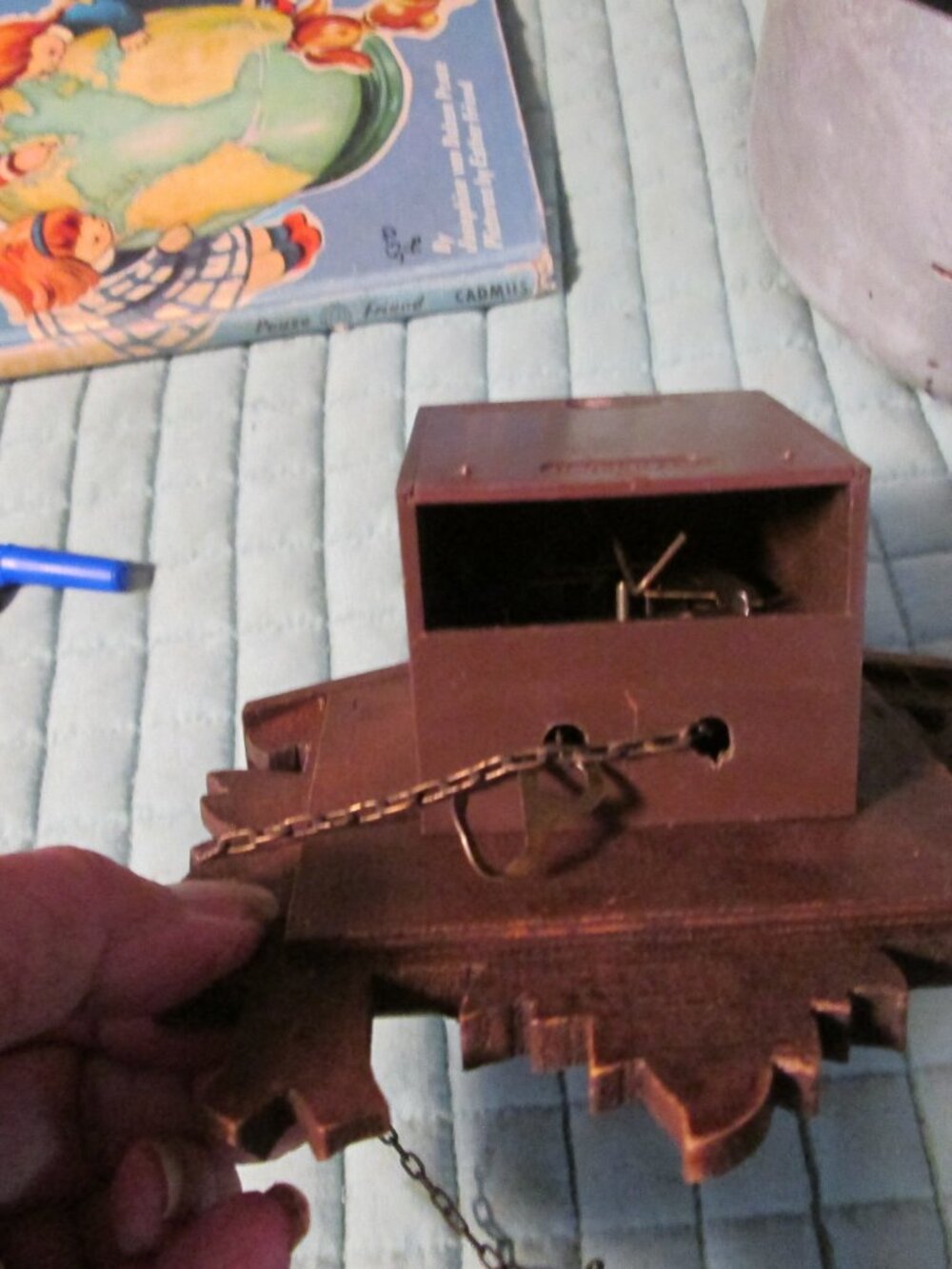 Black Forest vtg small Cuckoo clock as is - Picture 4 of 5